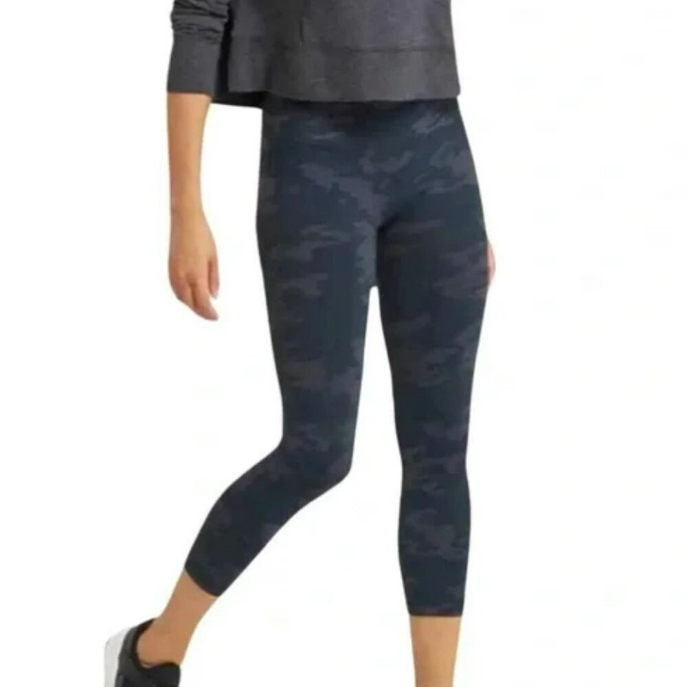 SPANX Cropped Camo Leggings